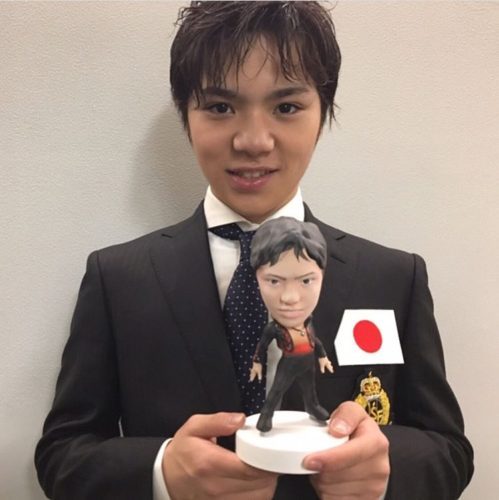 国別の為に作られた選手人形を見て笑う宇野昌磨選手が可愛い＆白米に野菜を盛り付ける勝ち飯も公開。